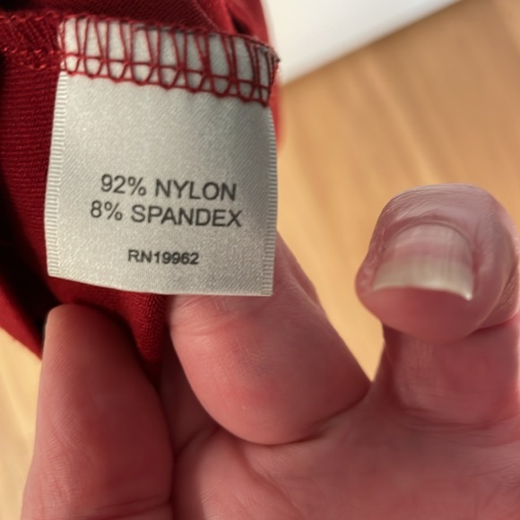 Van Heusen Tank Top. Under Layer. Large. - Picture 4 of 5